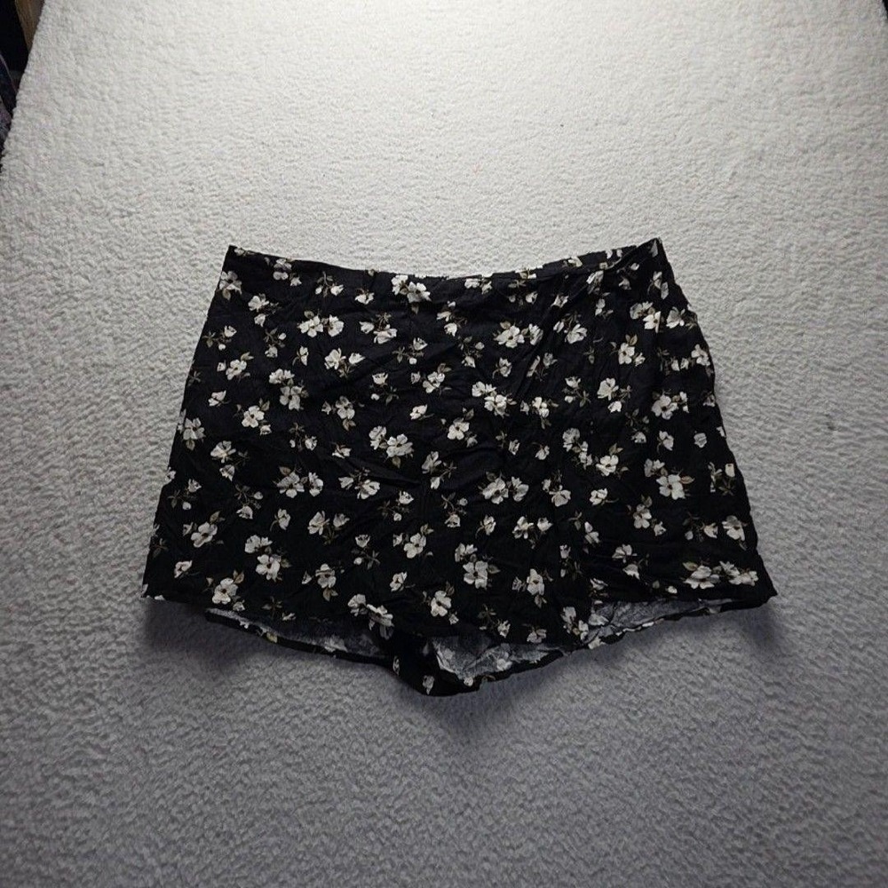 Old Navy Wrap Shorts Womens Plus 2X Black Floral Elastic Waist Casual Summer